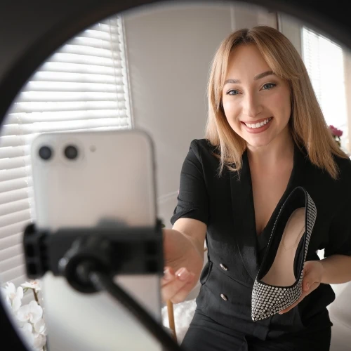 12 inch Multi White LED Ring Light, Clip-on Phone Mount, Live Videos, Vlogging - Image 4