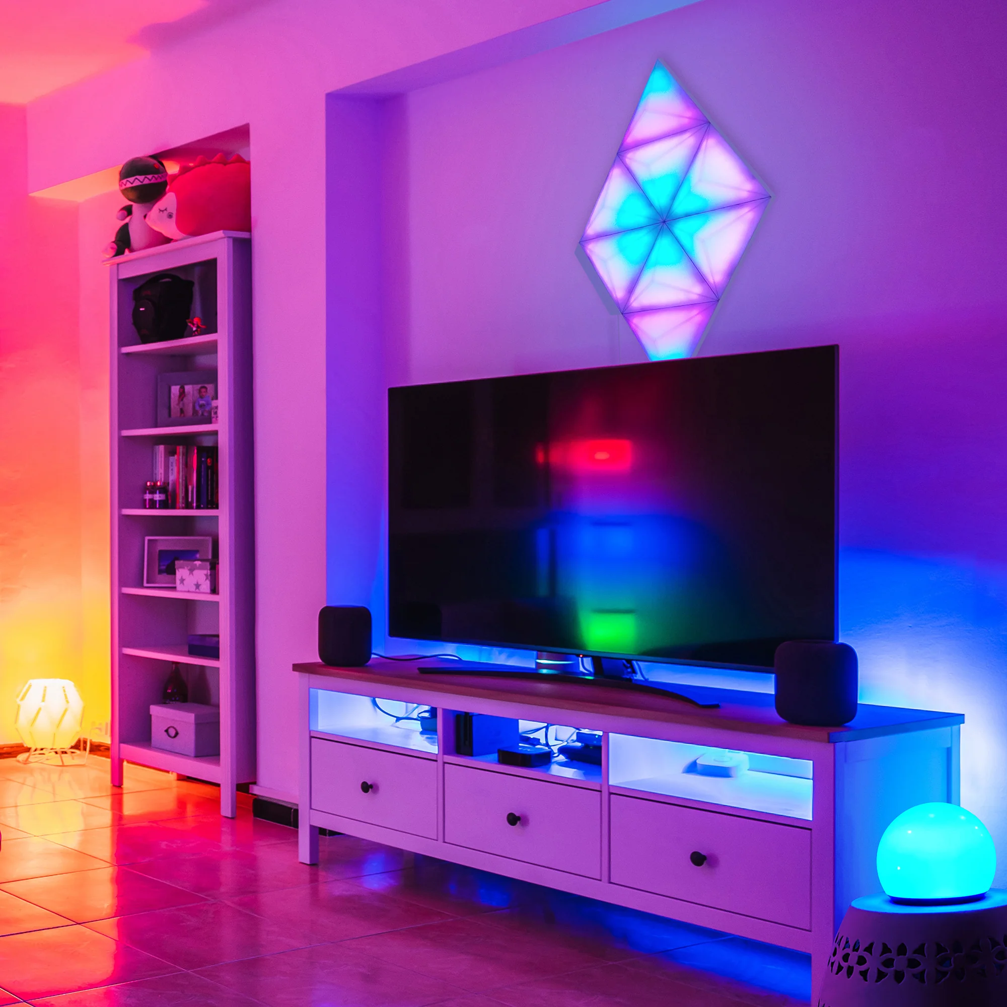 Smart Wi-Fi 3D 4-Panel Prism LED Art Panel Starter Kit - Image 5